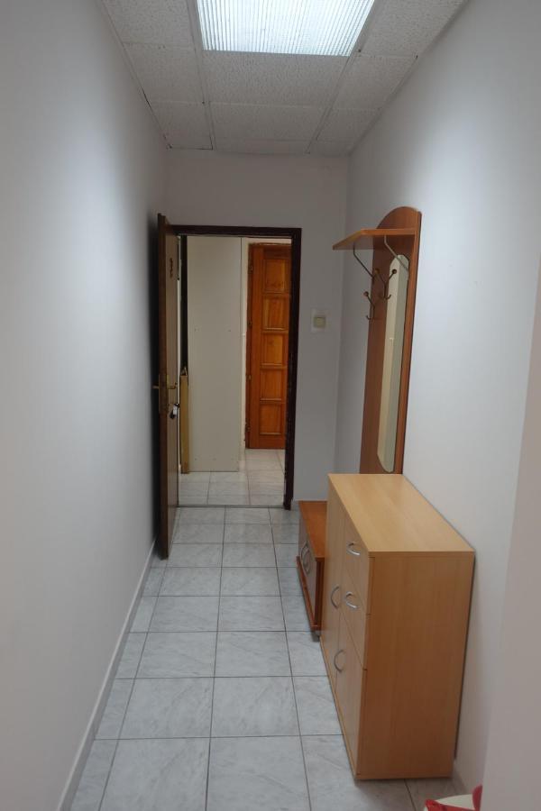Apartments Galeb ルティナ エクステリア 写真