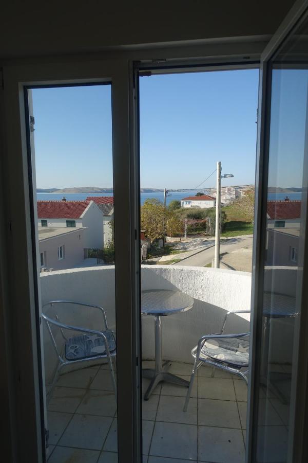 Apartments Galeb ルティナ エクステリア 写真