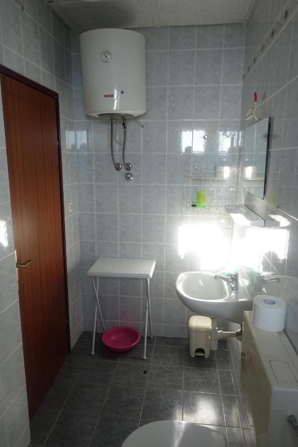 Apartments Galeb ルティナ エクステリア 写真