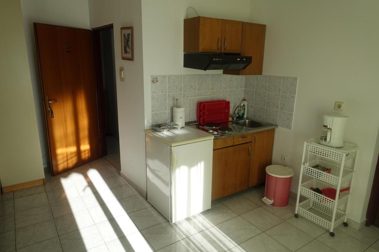 Apartments Galeb ルティナ エクステリア 写真