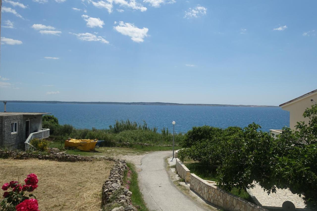 Apartments Galeb ルティナ エクステリア 写真