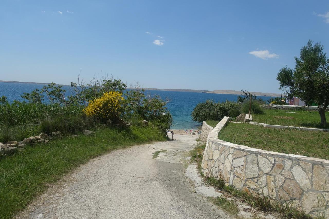 Apartments Galeb ルティナ エクステリア 写真