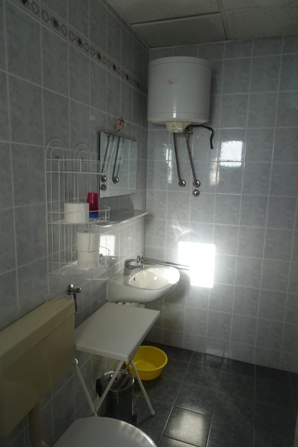Apartments Galeb ルティナ エクステリア 写真